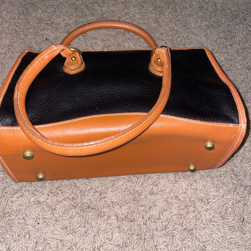 Dooney & Bourke Black and Tan Shoulder Bag - Picture 3 of 4
